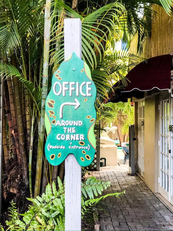 Authors Key West Guesthouse Exterior photo